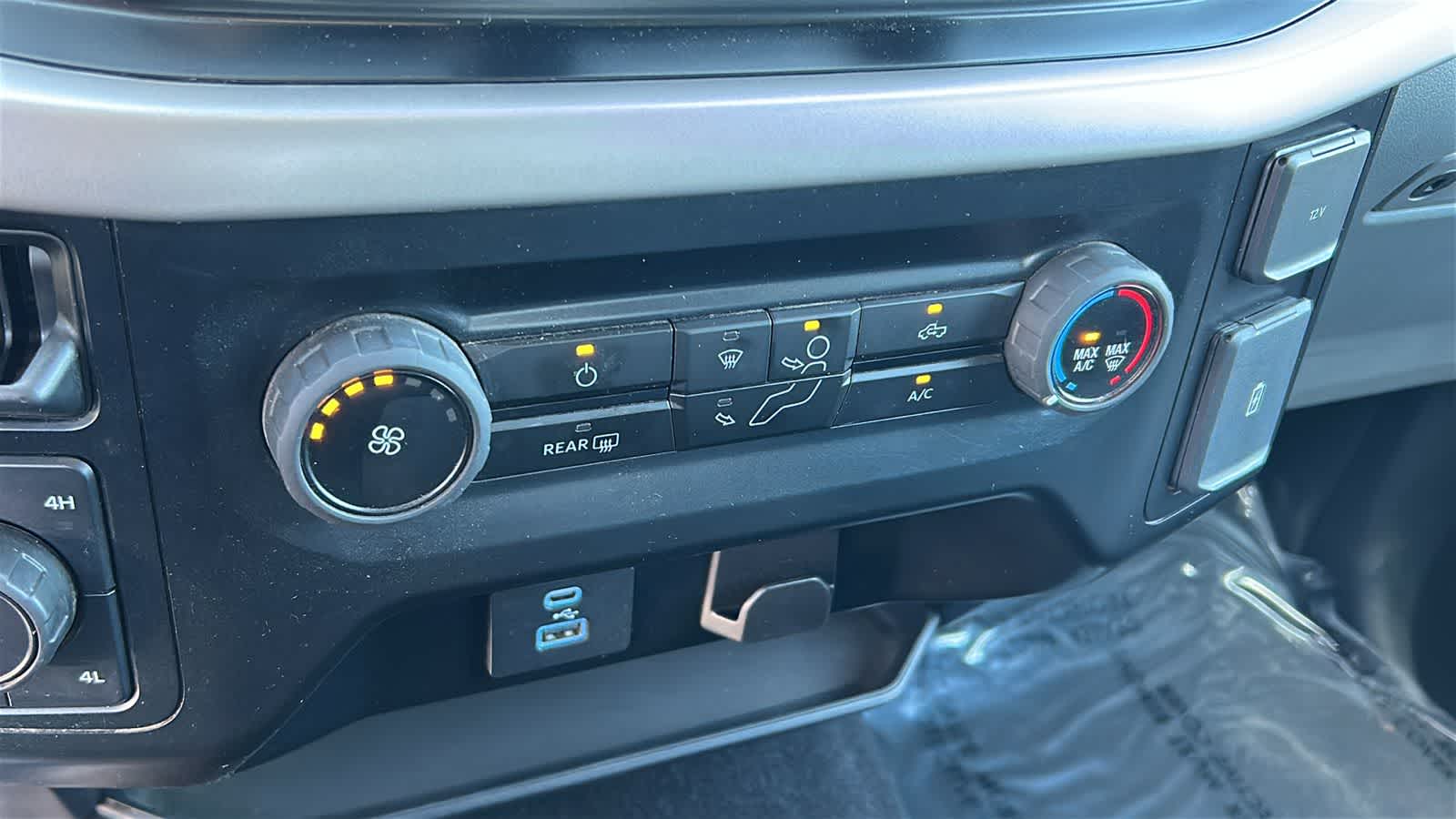 Thumbnail: 2023 Ford F-150 - 14