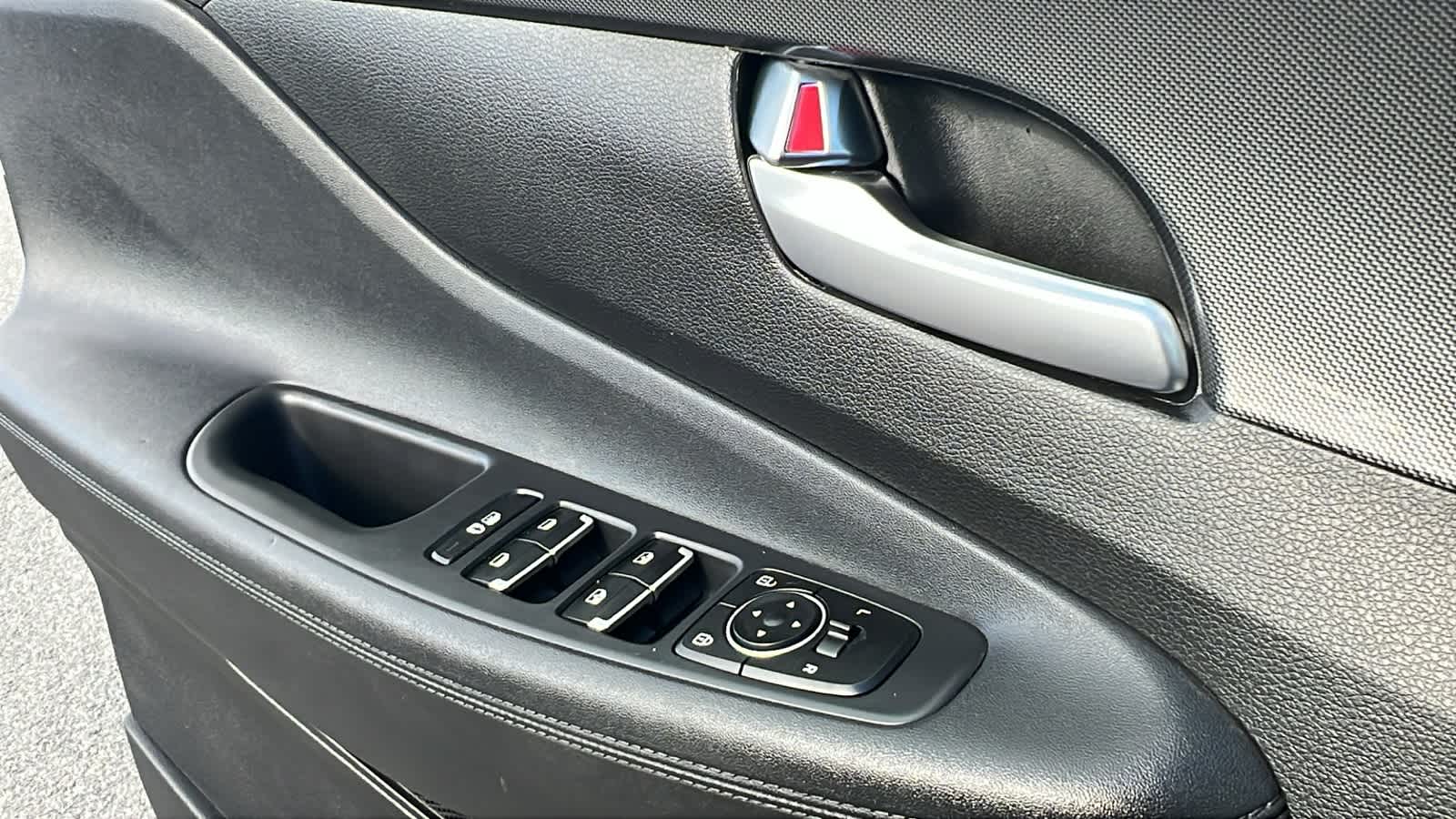 Thumbnail: 2021 Hyundai Santa Fe - 22