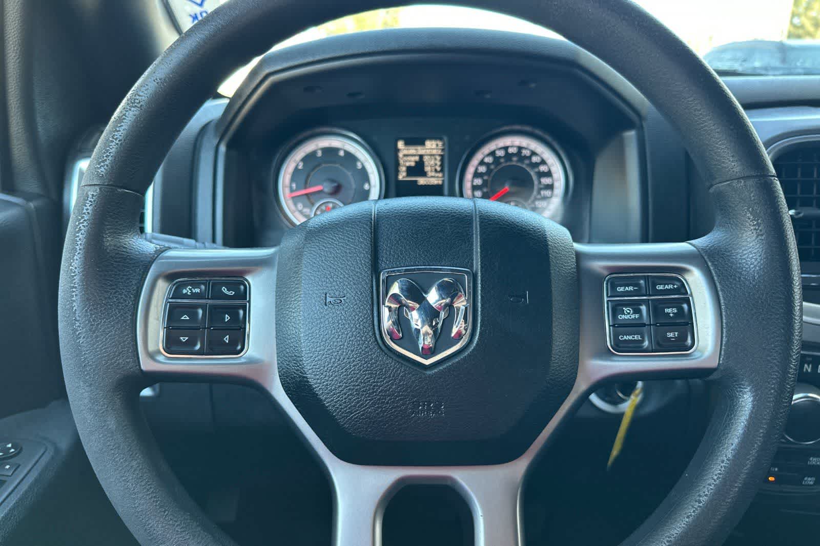 Thumbnail: 2022 RAM 1500 Classic - 27