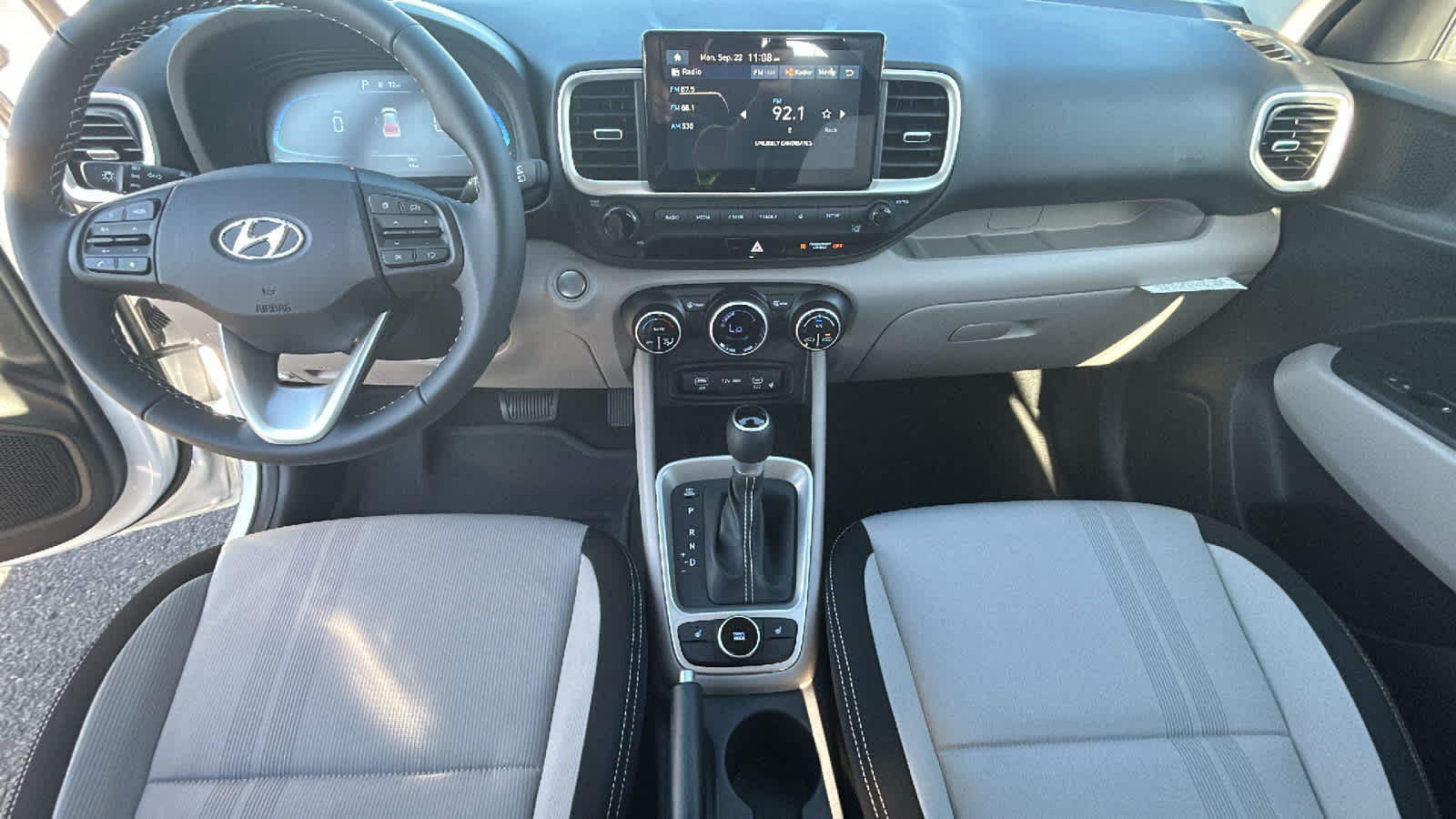 Thumbnail: 2026 Hyundai Venue - 26