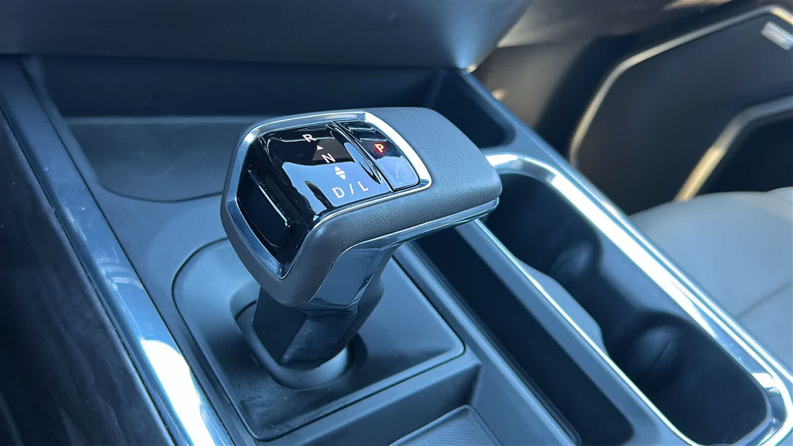 Thumbnail: 2022 Chevrolet Silverado 1500 - 12