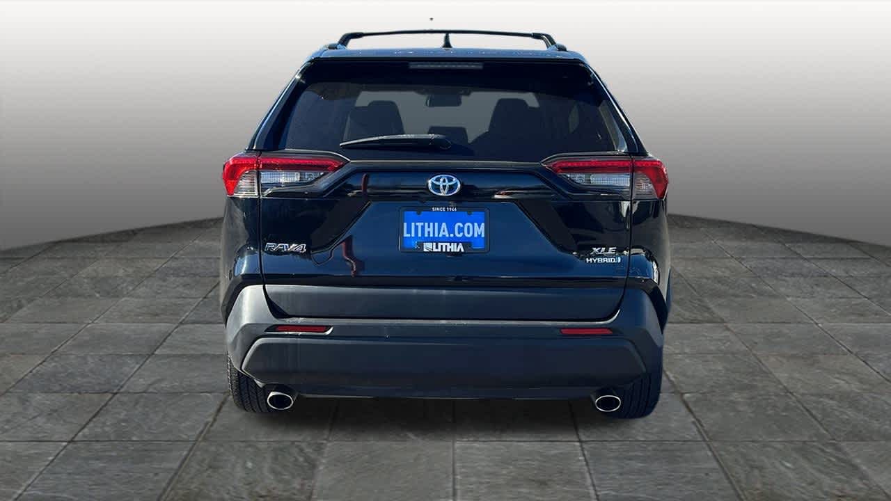 Thumbnail: 2020 Toyota RAV4 - 6