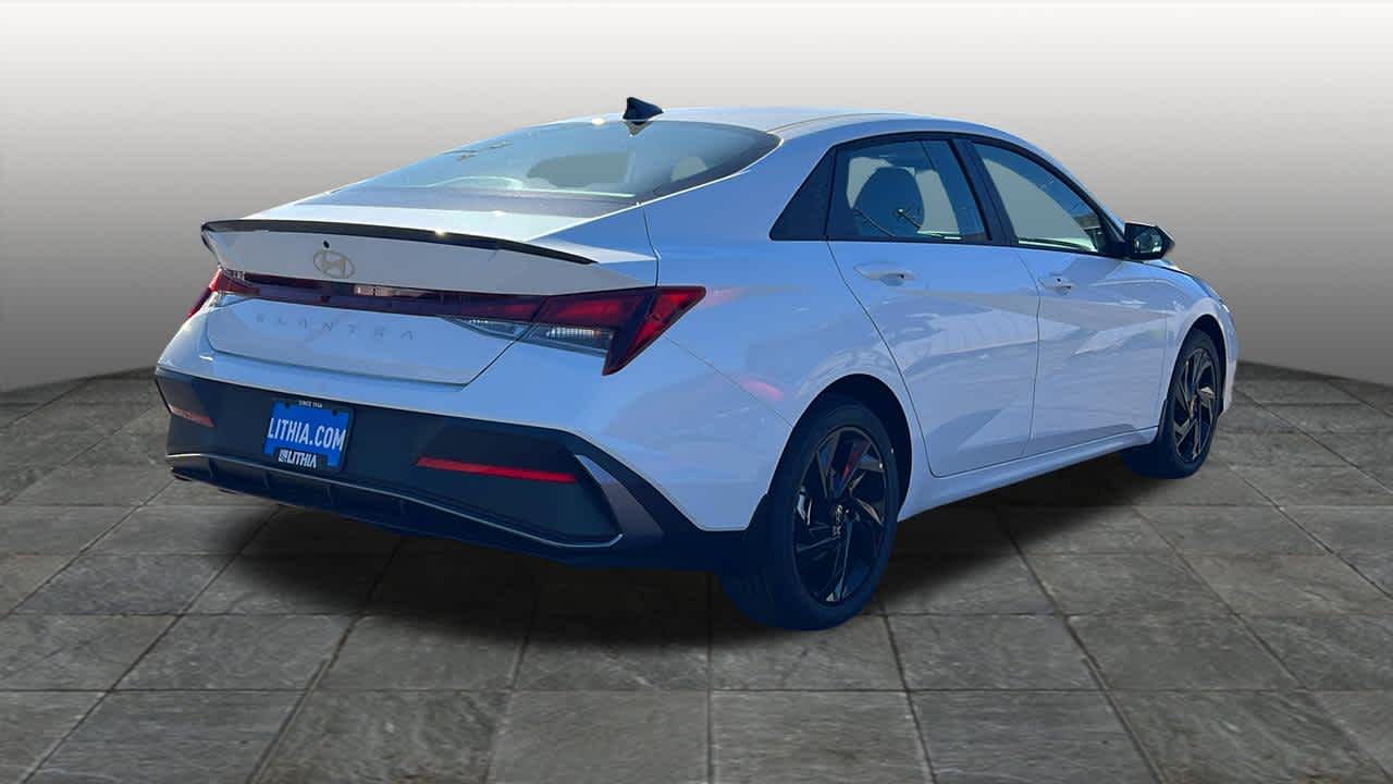 Thumbnail: 2026 Hyundai Elantra - 5