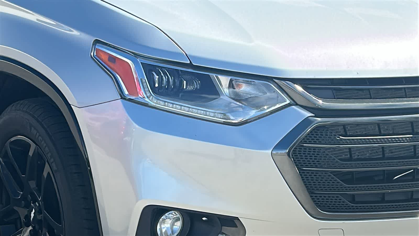 Thumbnail: 2021 Chevrolet Traverse - 20