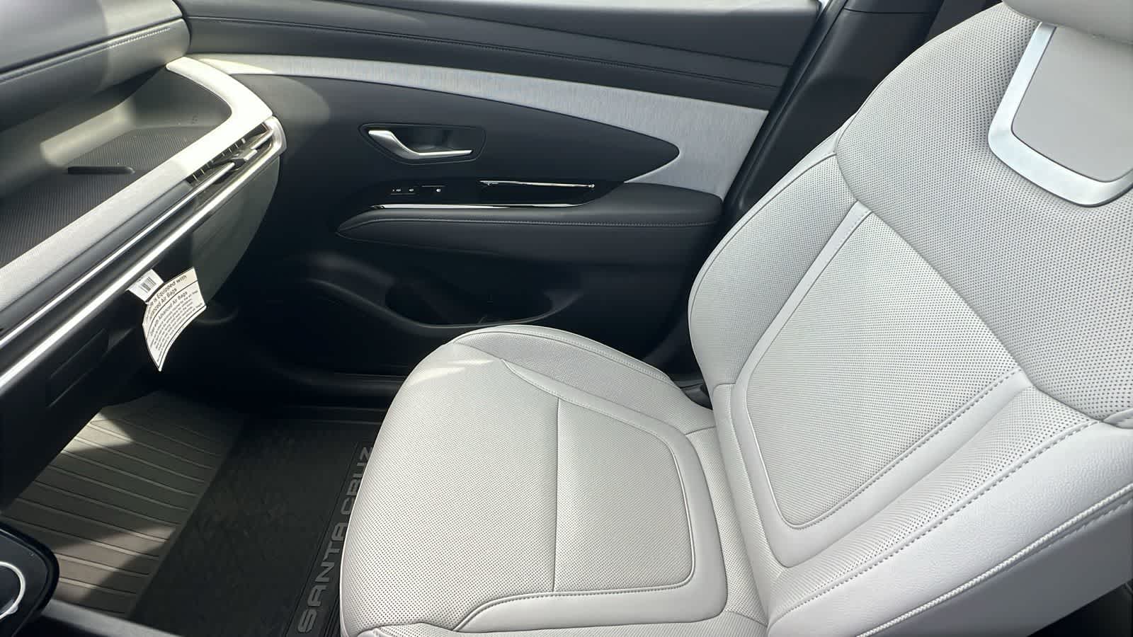 Thumbnail: 2025 Hyundai Santa Cruz - 12