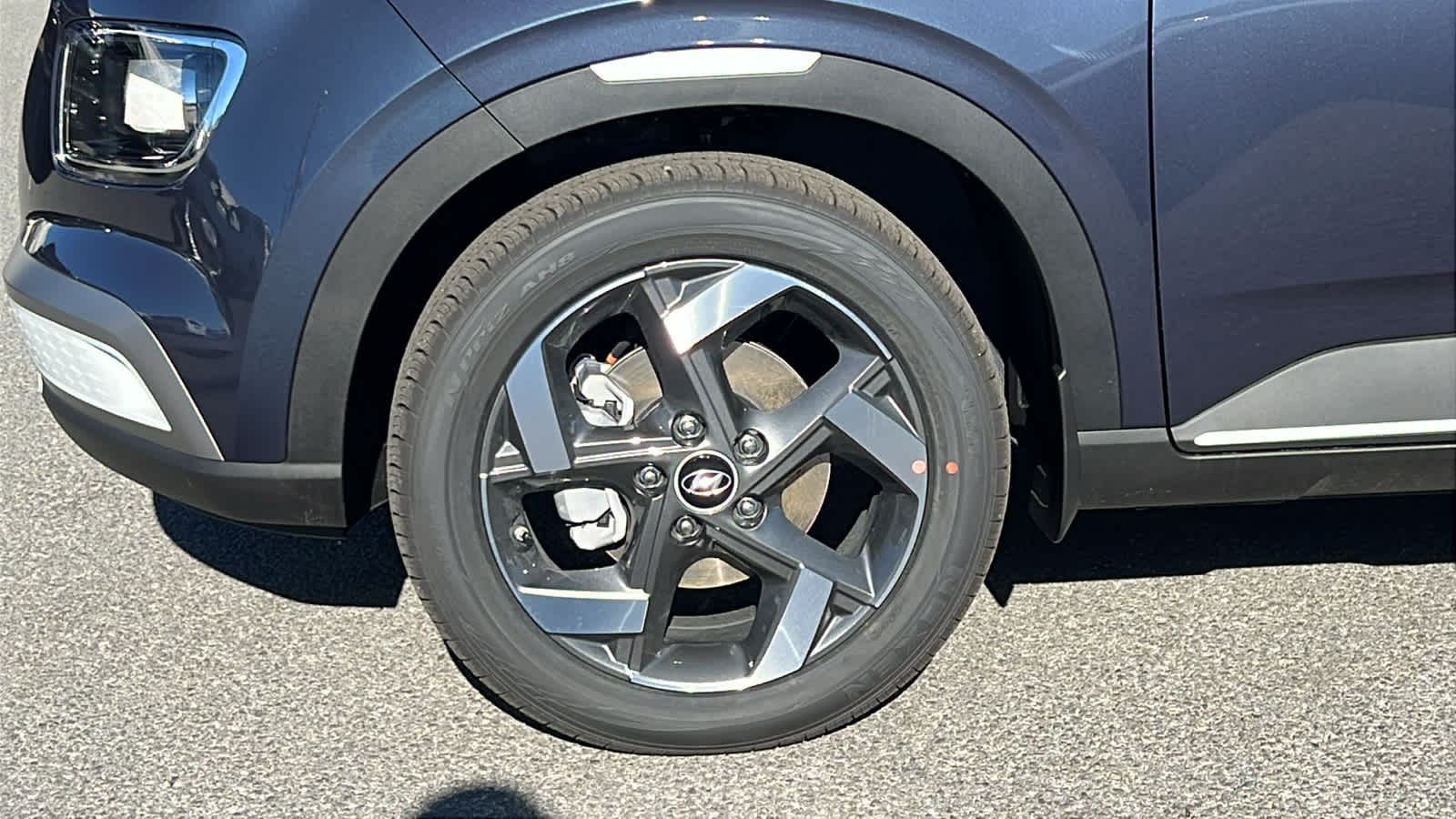 Thumbnail: 2026 Hyundai Venue - 9