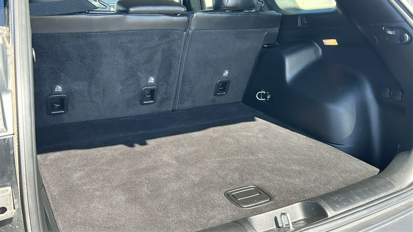 Thumbnail: 2020 Jeep Cherokee - 26