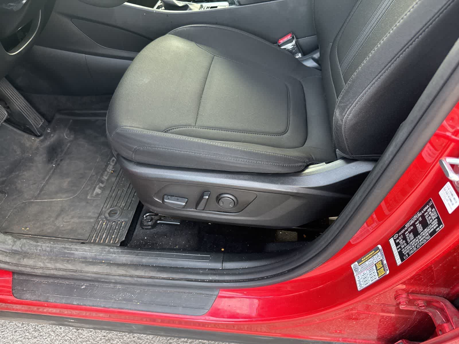 Thumbnail: 2023 Hyundai Tucson - 12