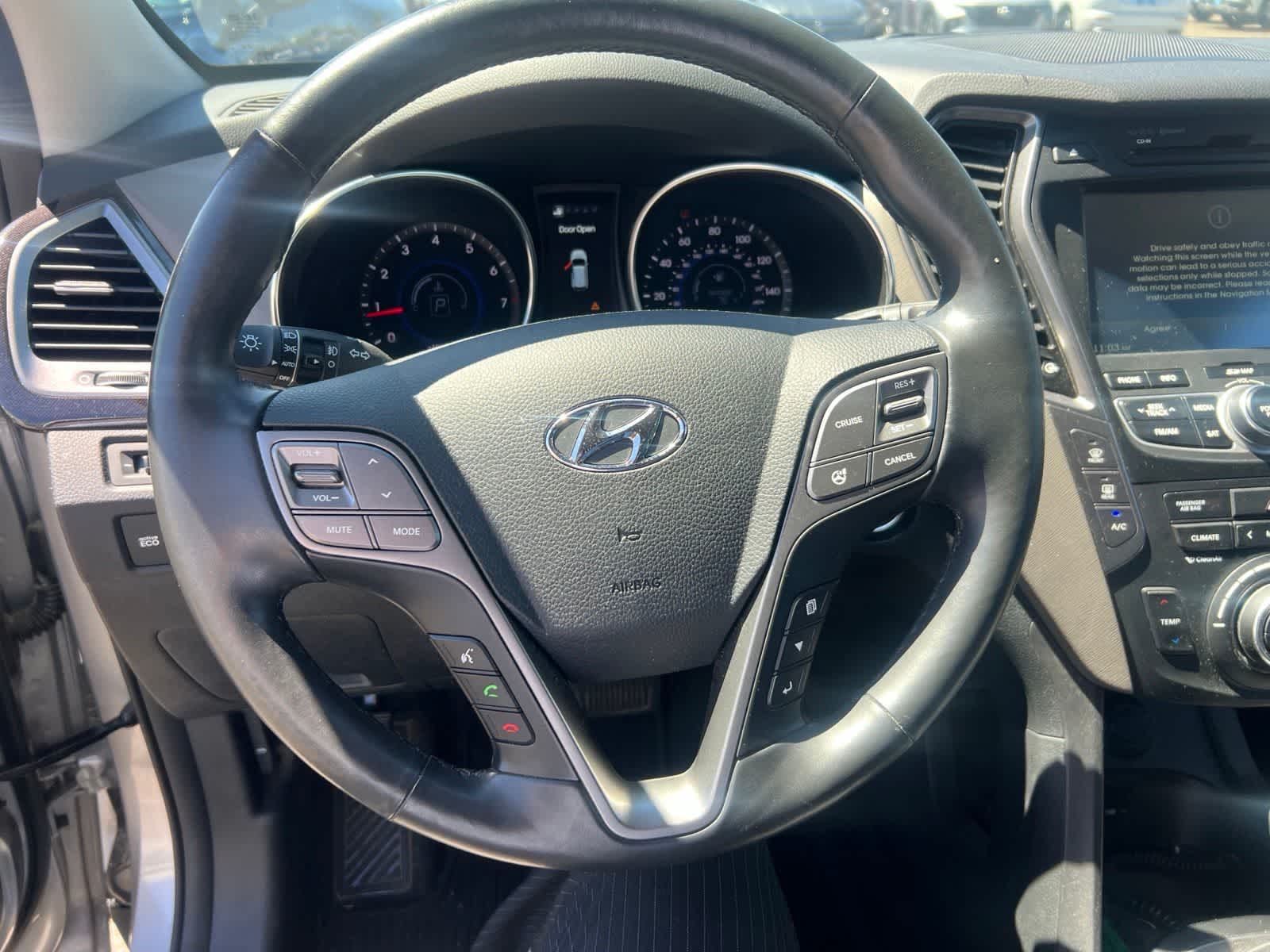 Thumbnail: 2014 Hyundai Santa Fe - 14