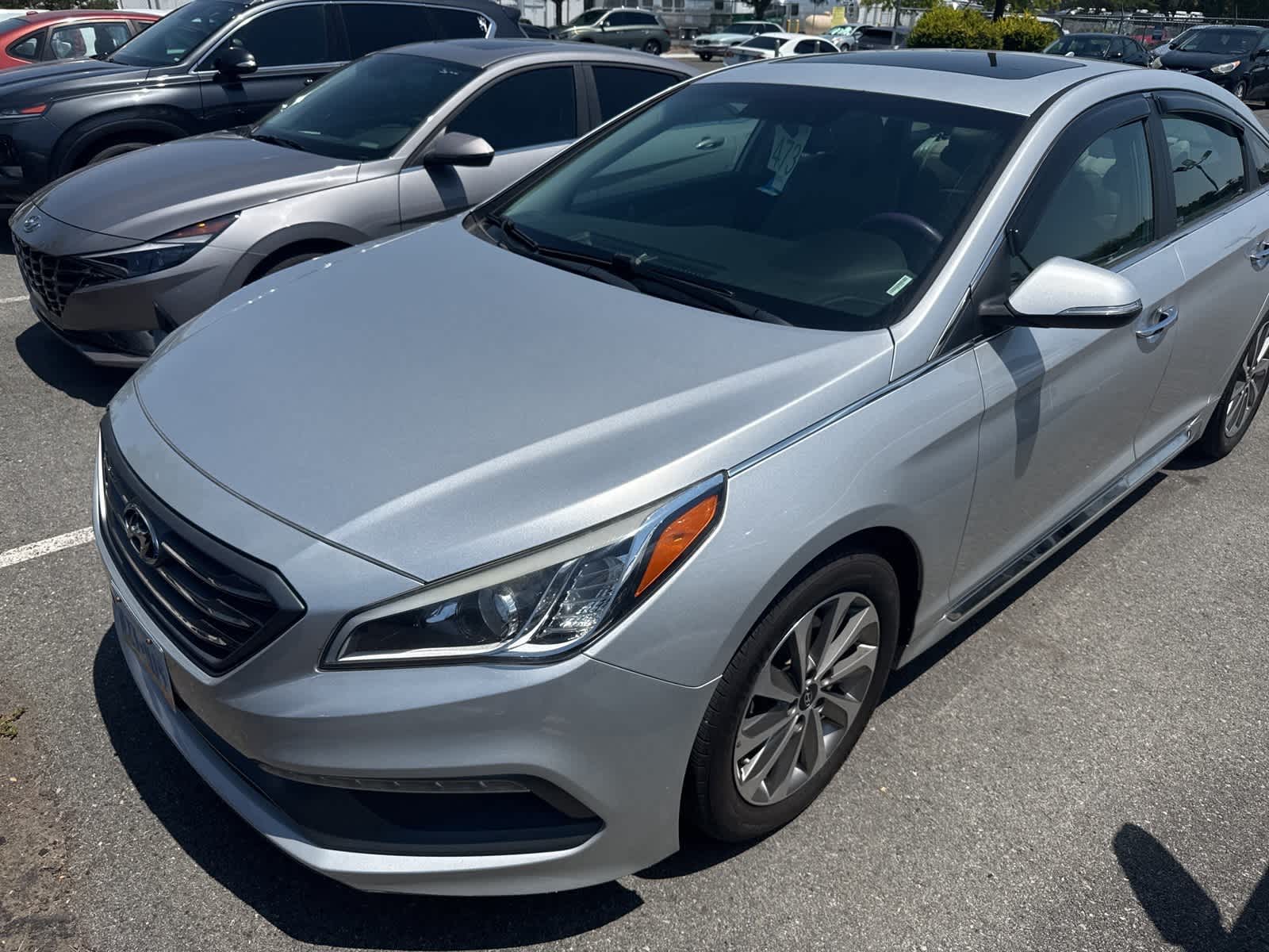Thumbnail: 2017 Hyundai Sonata - 1