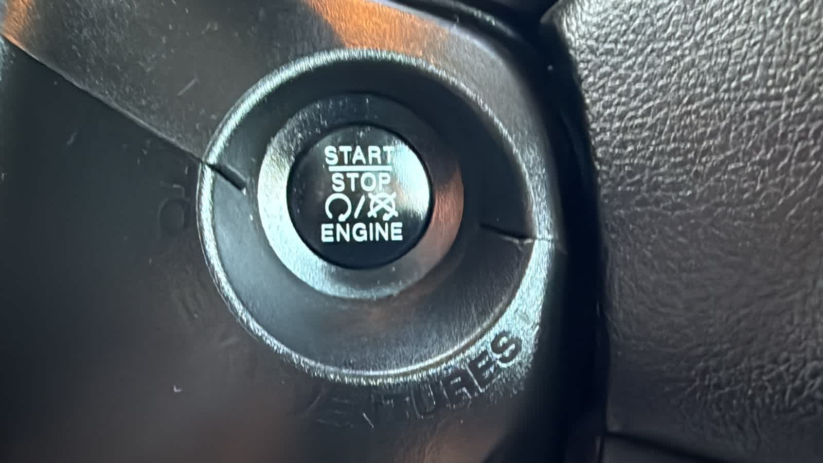 Thumbnail: 2022 Jeep Renegade - 17