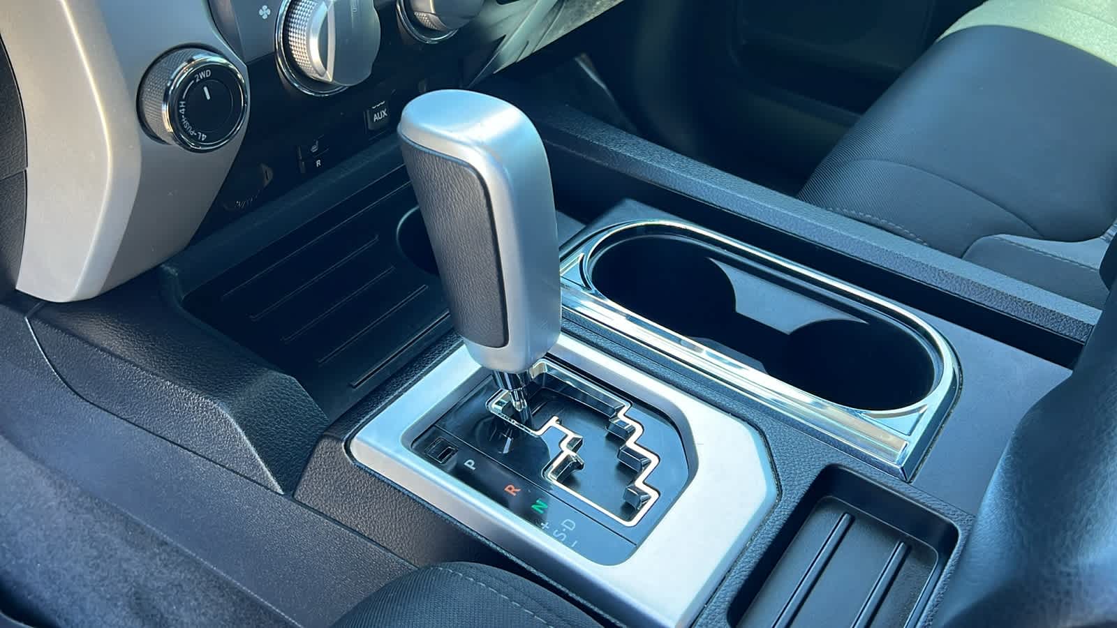 Thumbnail: 2019 Toyota Tundra - 13