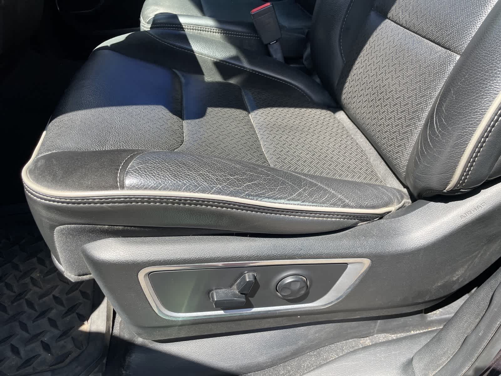 2019 RAM 1500 Laramie 15