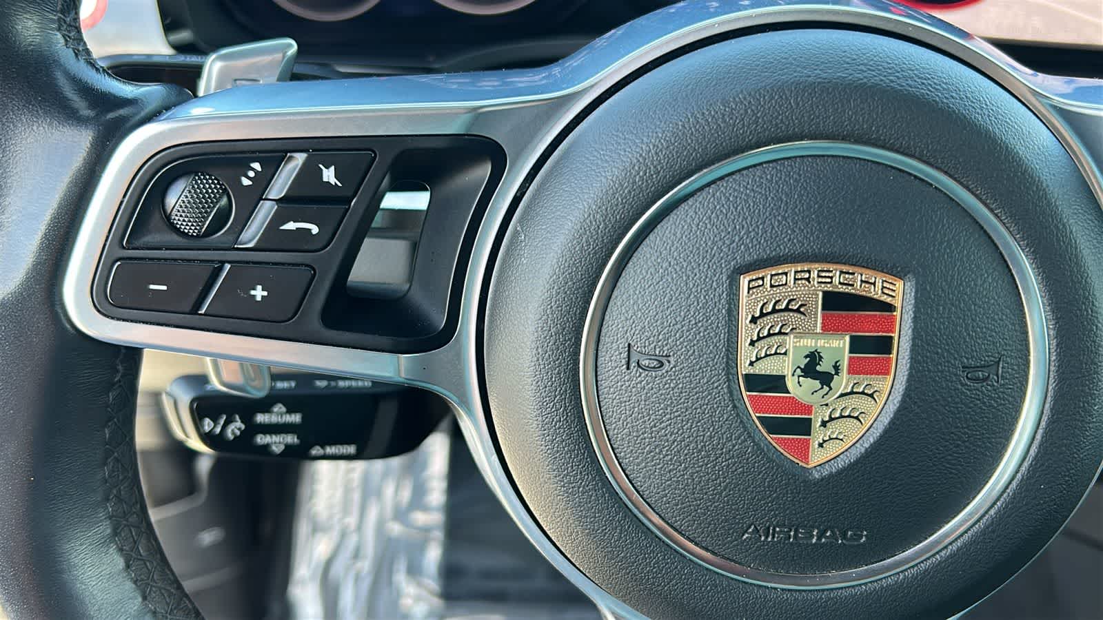 Thumbnail: 2023 Porsche Cayenne - 19