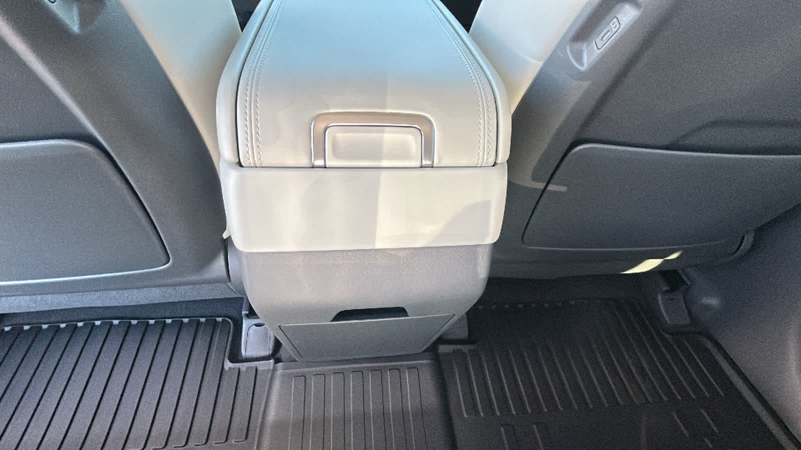 Thumbnail: 2026 Hyundai Santa Fe - 25