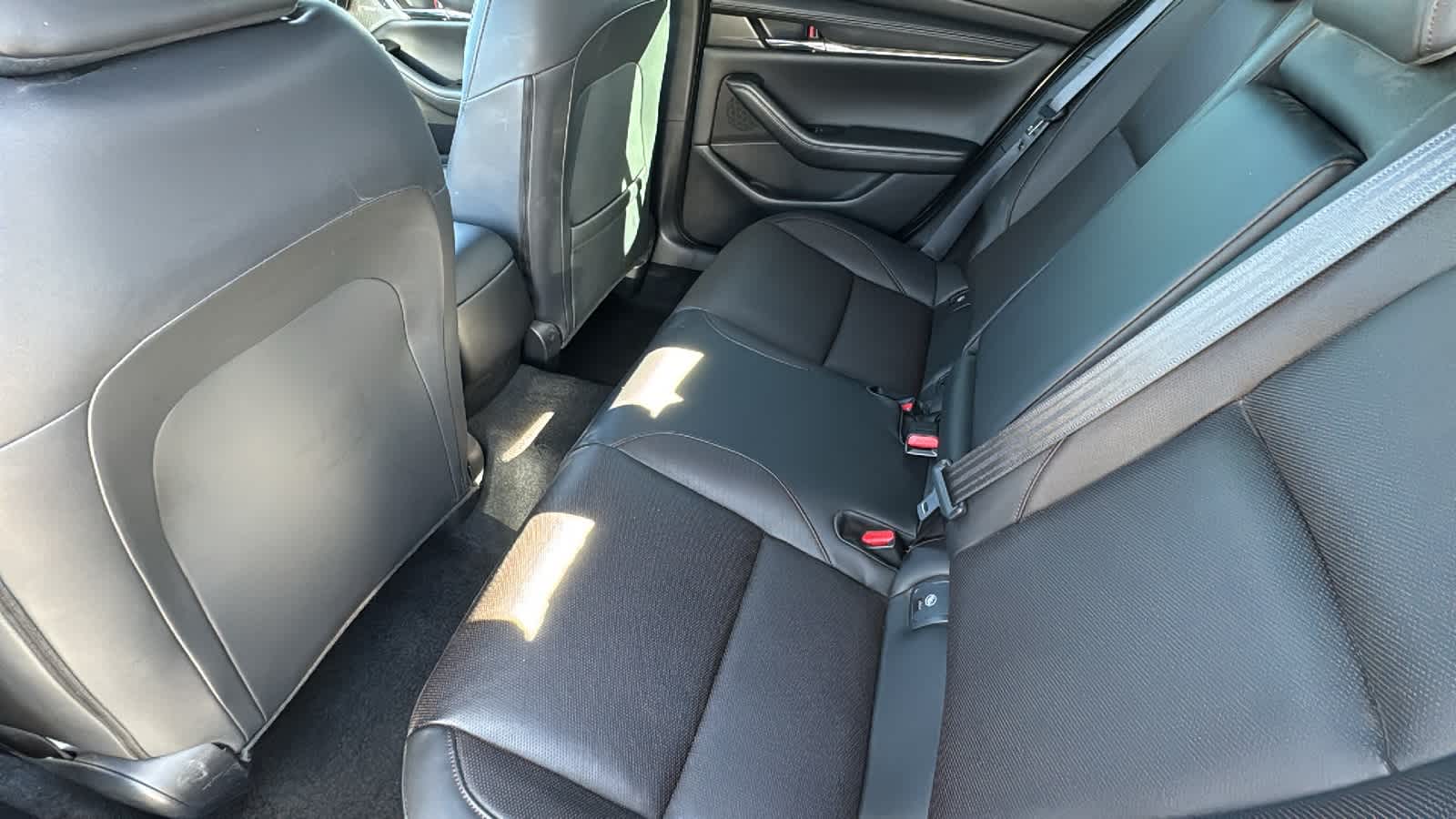 Thumbnail: 2023 Mazda Mazda3 - 24