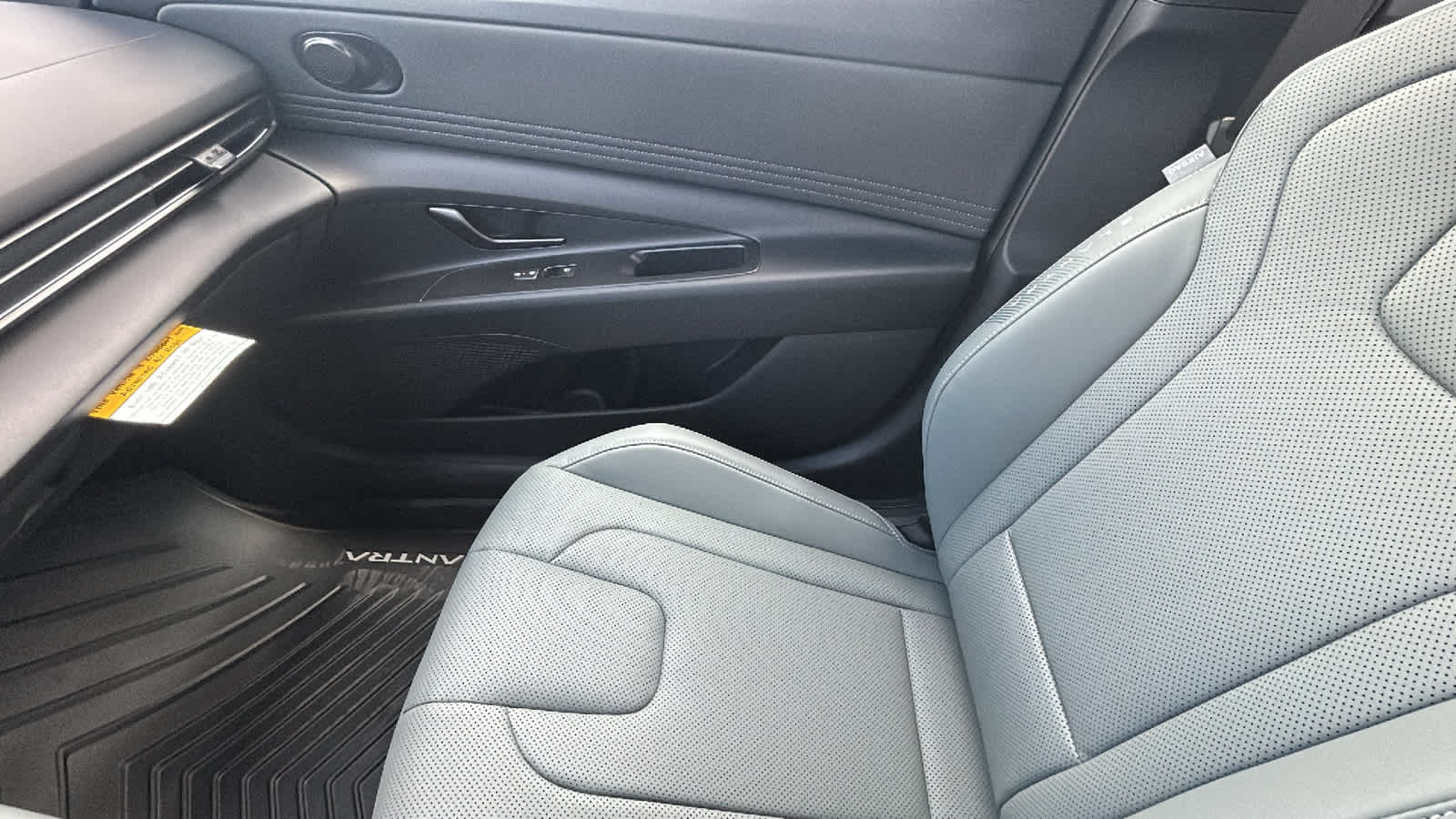 Thumbnail: 2026 Hyundai Elantra - 12