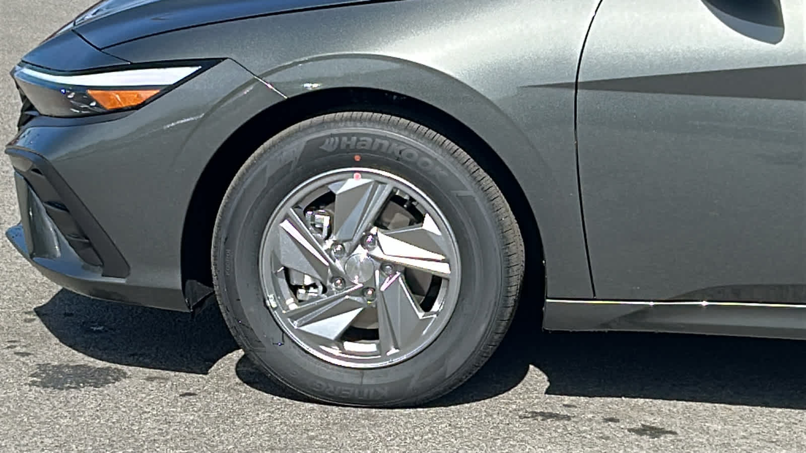 Thumbnail: 2026 Hyundai Elantra - 9