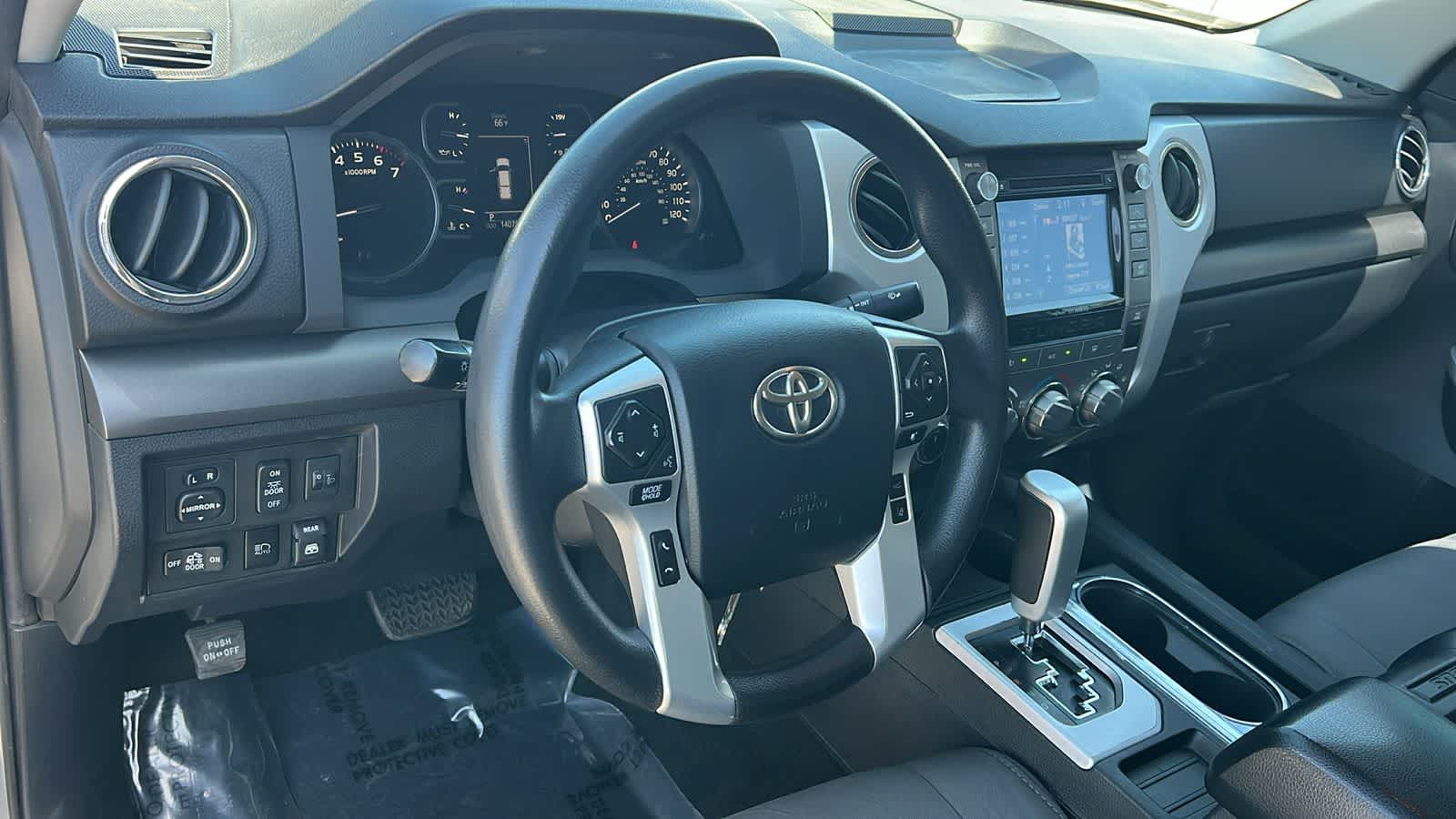 Thumbnail: 2018 Toyota Tundra - 10