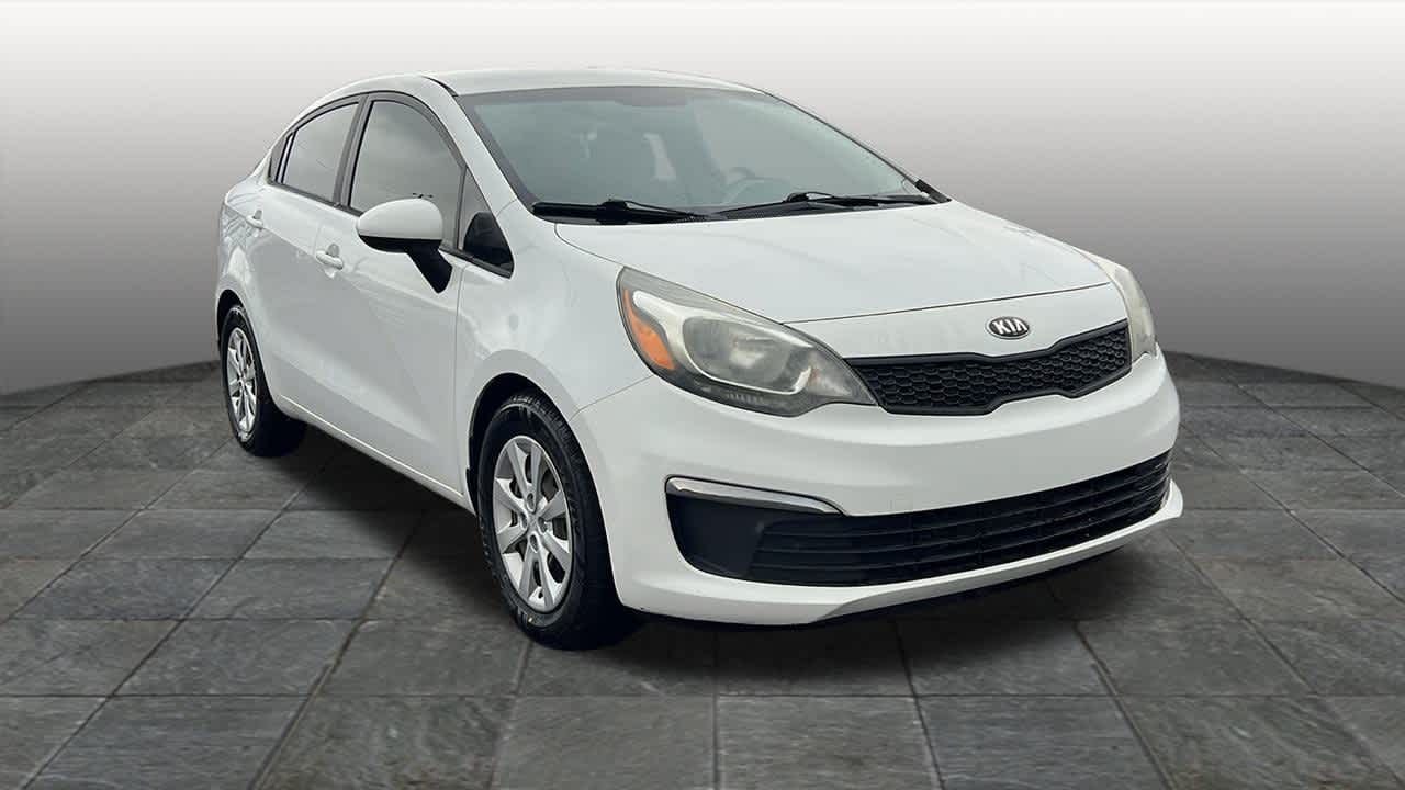 Thumbnail: 2016 Kia Rio - 3