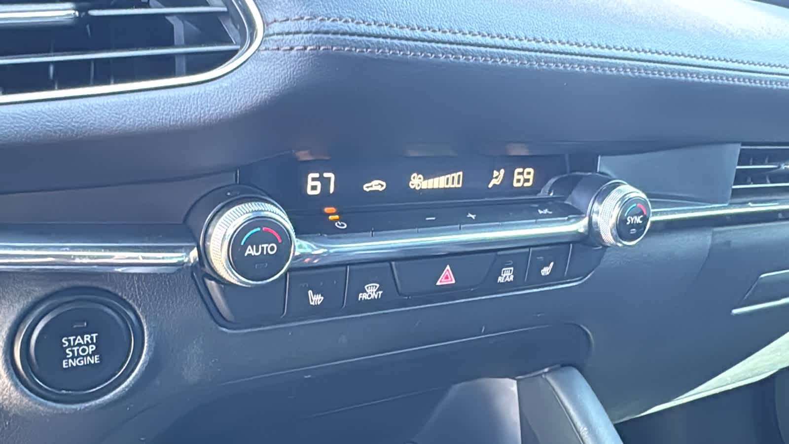 Thumbnail: 2023 Mazda Mazda3 - 14