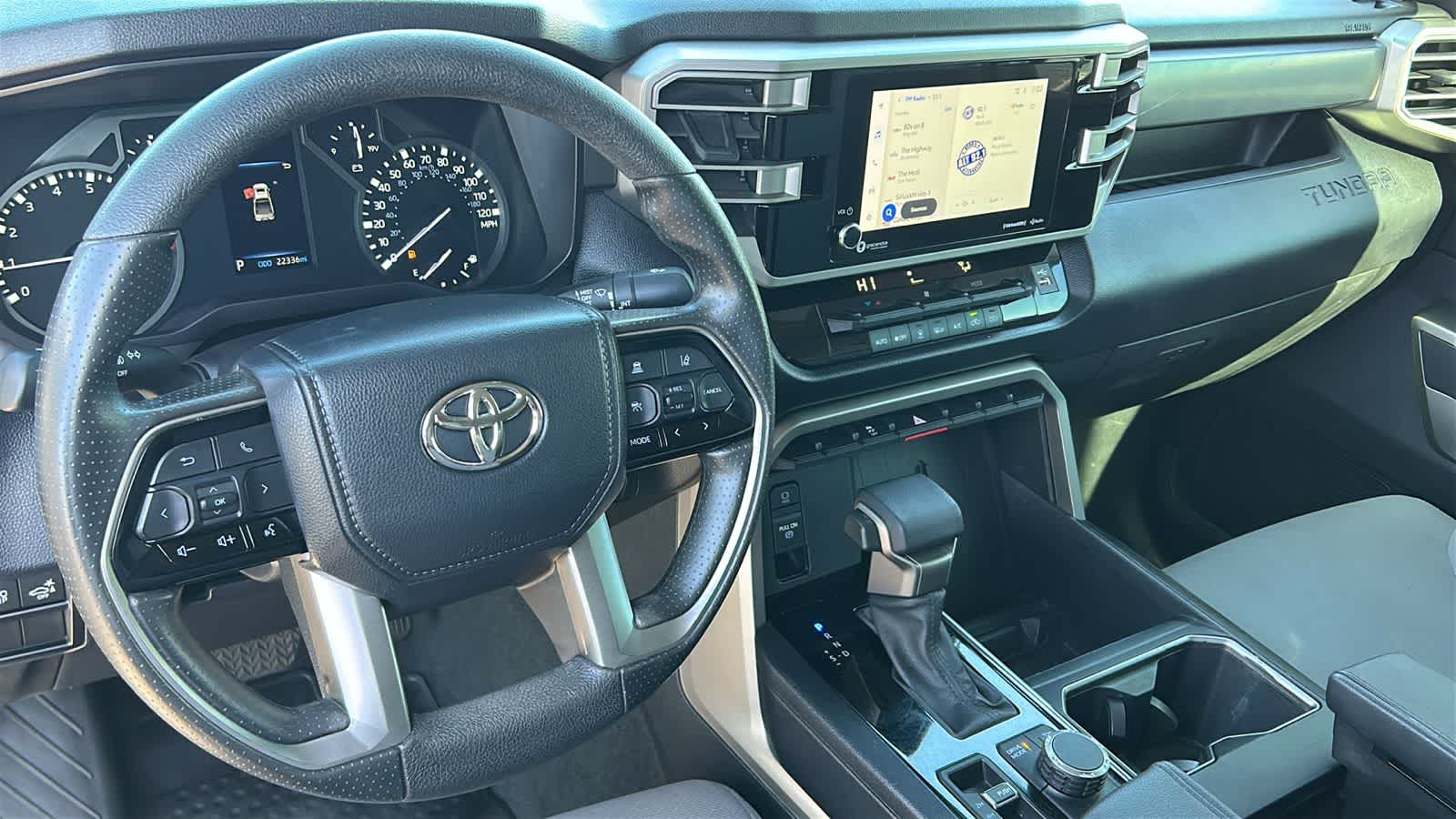 Thumbnail: 2023 Toyota Tundra - 10