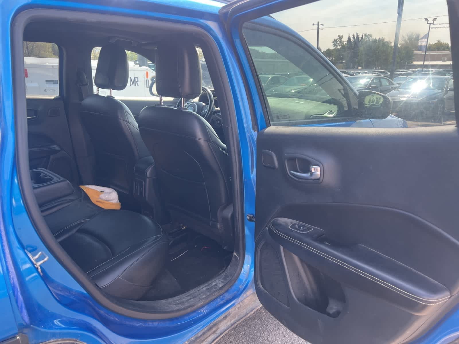 Thumbnail: 2021 Jeep Compass - 12