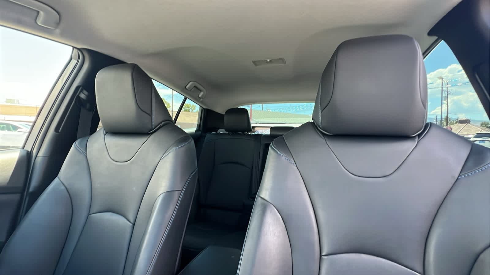 Thumbnail: 2017 Toyota Prius - 11