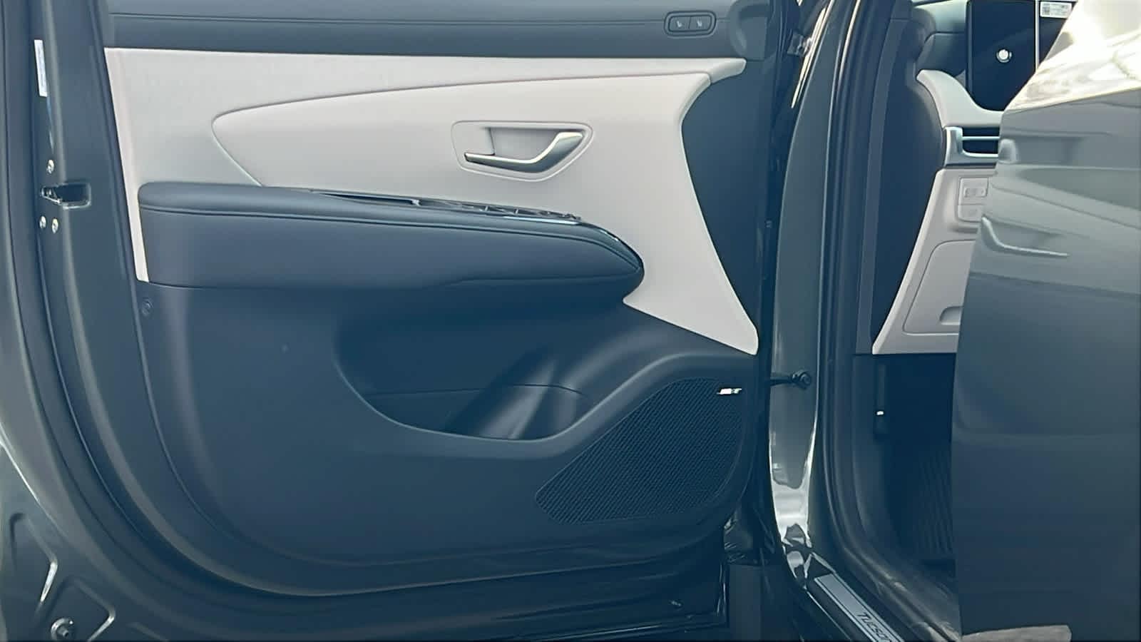 Thumbnail: 2025 Hyundai Tucson - 23