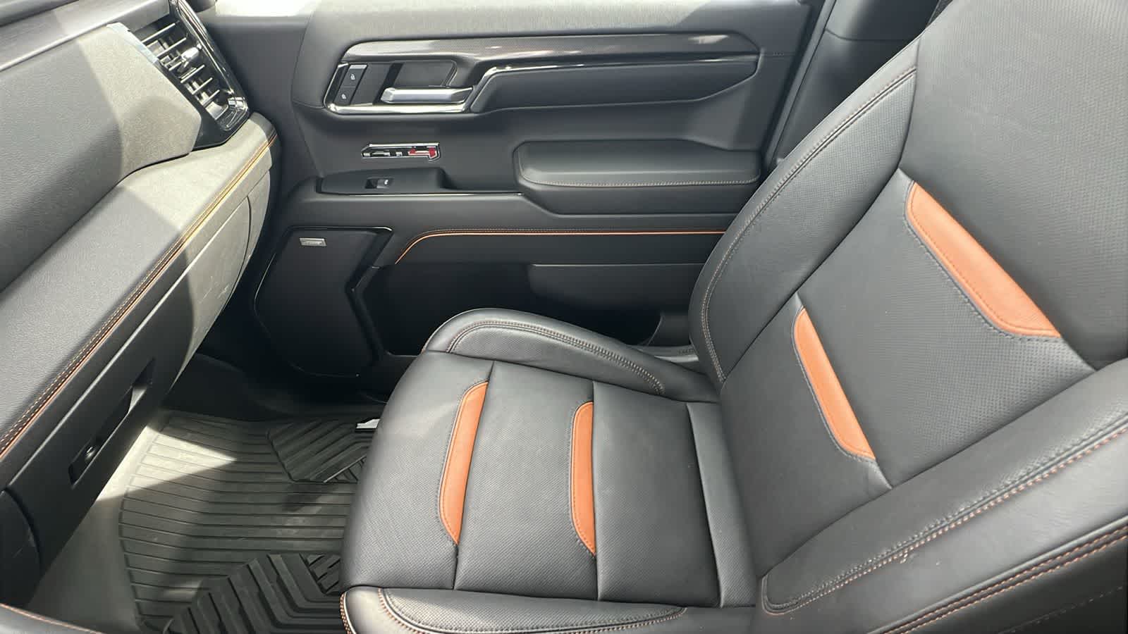 Thumbnail: 2024 GMC Sierra 1500 - 12