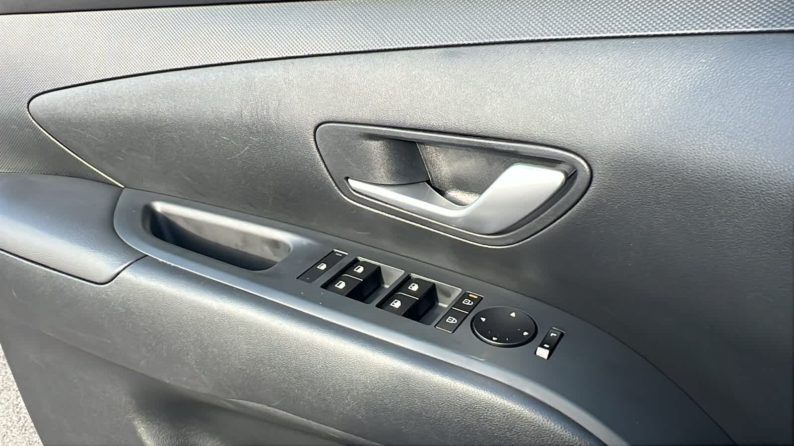 Thumbnail: 2025 Hyundai Santa Cruz - 22