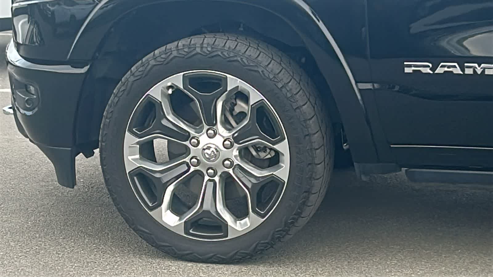 Thumbnail: 2021 RAM 1500 - 9