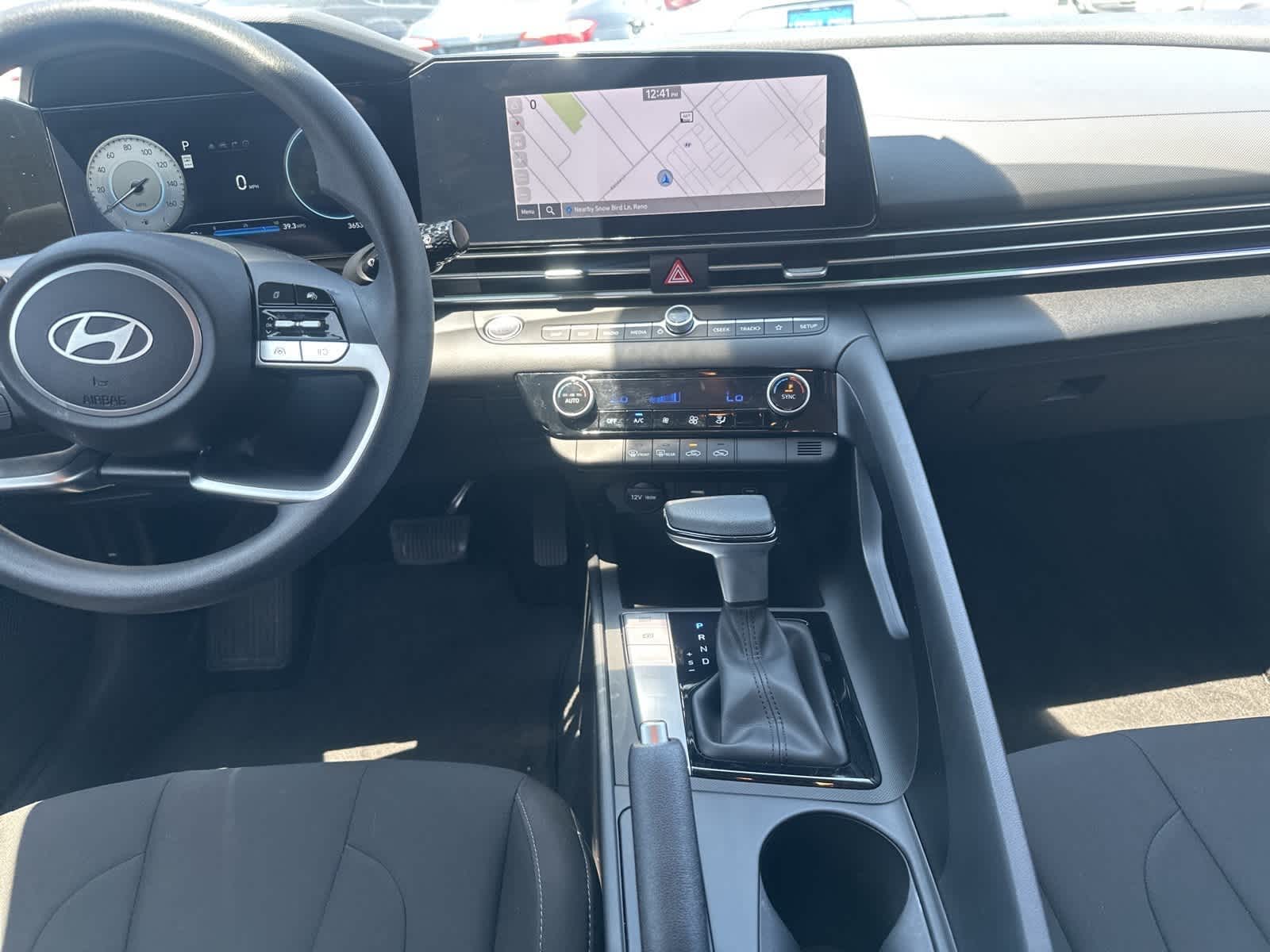 2024 Hyundai Elantra SEL 20
