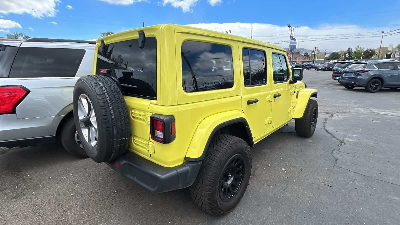 Thumbnail: 2023 Jeep Wrangler - 13