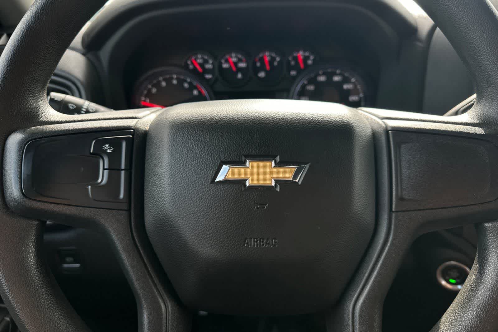Thumbnail: 2022 Chevrolet Silverado 1500 - 28