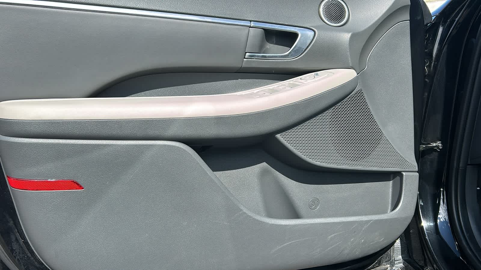 Thumbnail: 2023 Hyundai Sonata - 23