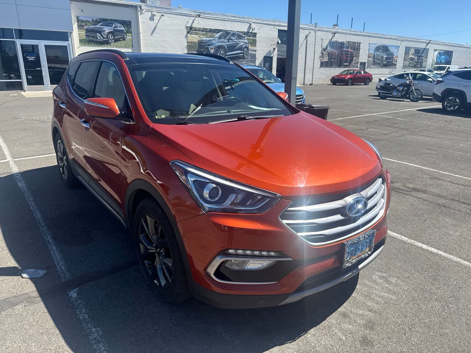 Thumbnail: 2017 Hyundai Santa Fe - 7