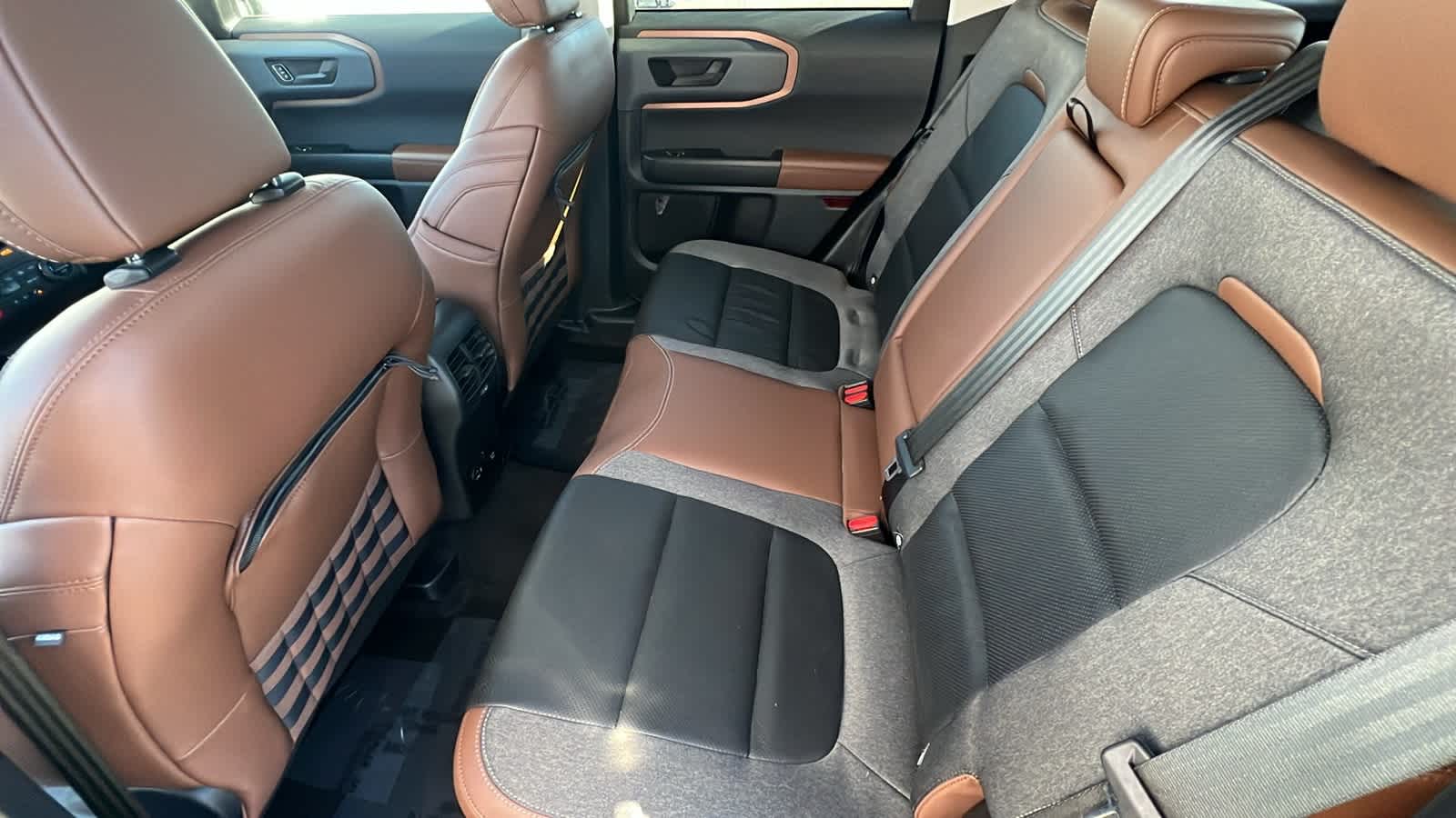 Thumbnail: 2021 Ford Bronco Sport - 24