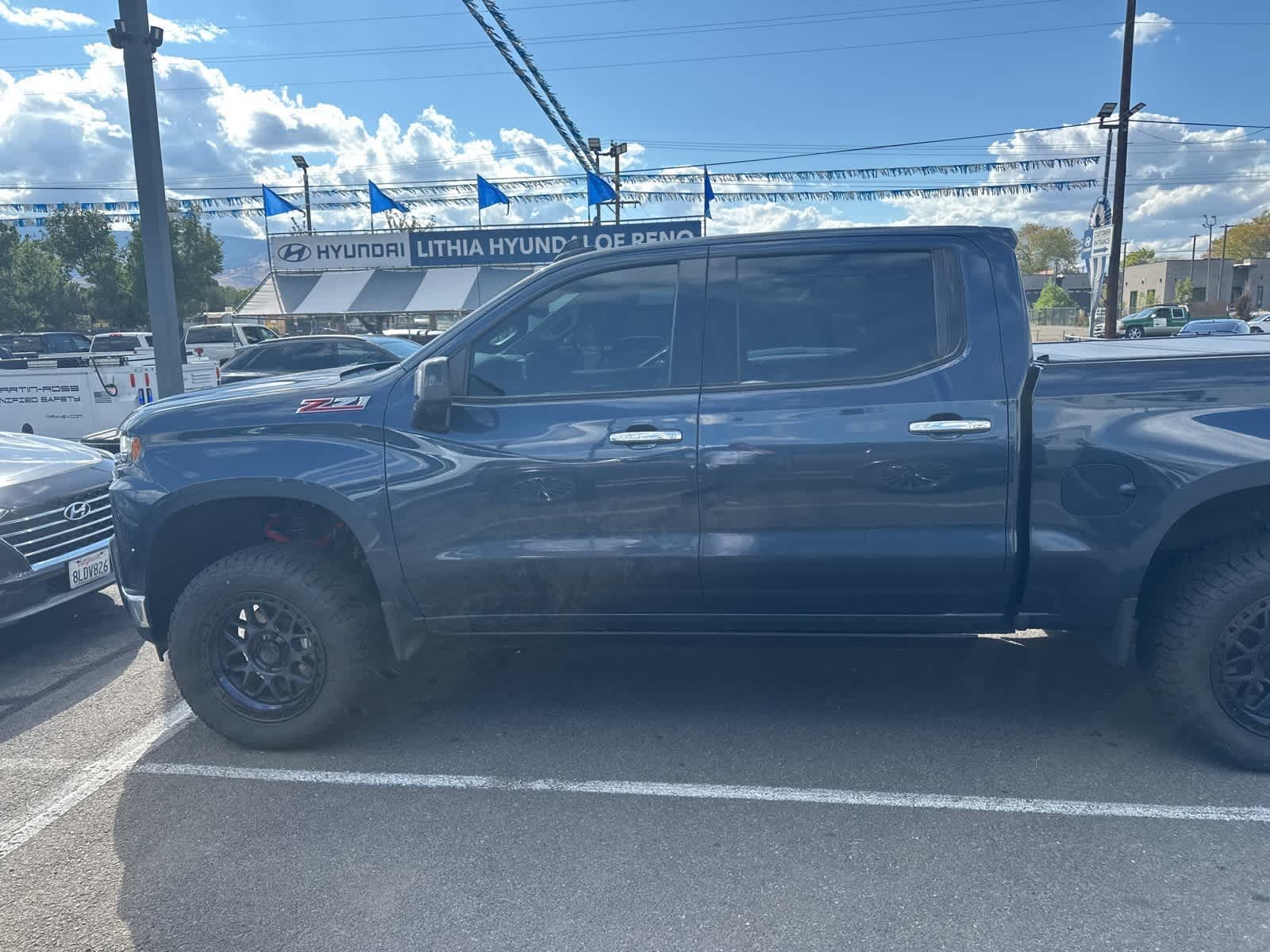 Thumbnail: 2022 Chevrolet Silverado 1500 - 3