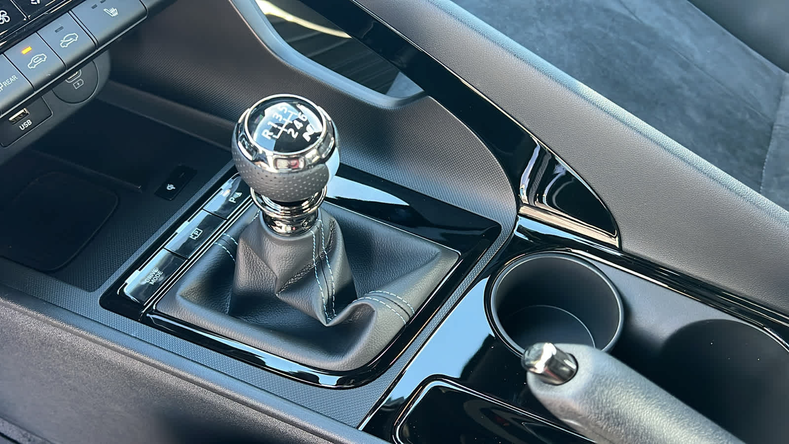 Thumbnail: 2025 Hyundai Elantra - 13