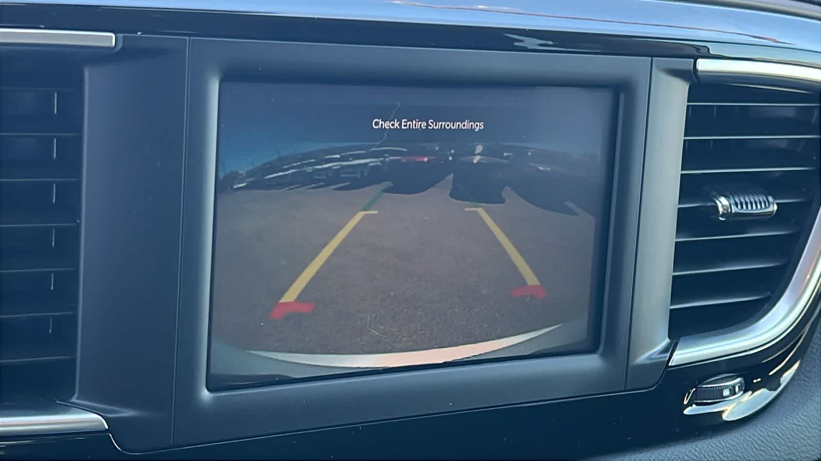 Thumbnail: 2023 Chrysler Voyager - 16