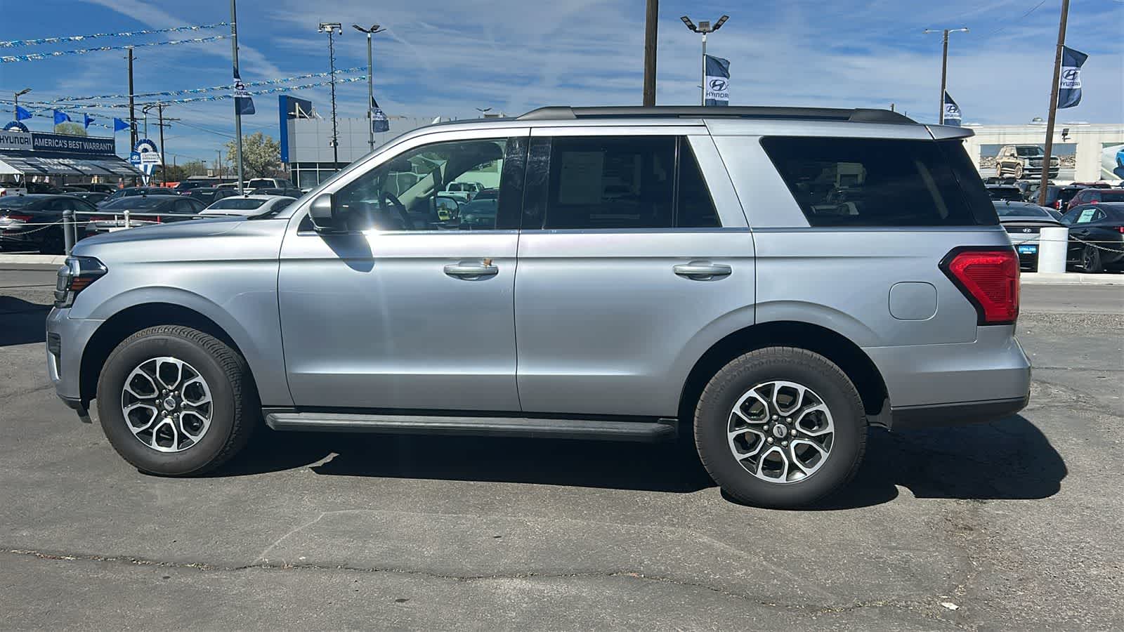 Thumbnail: 2024 Ford Expedition - 7