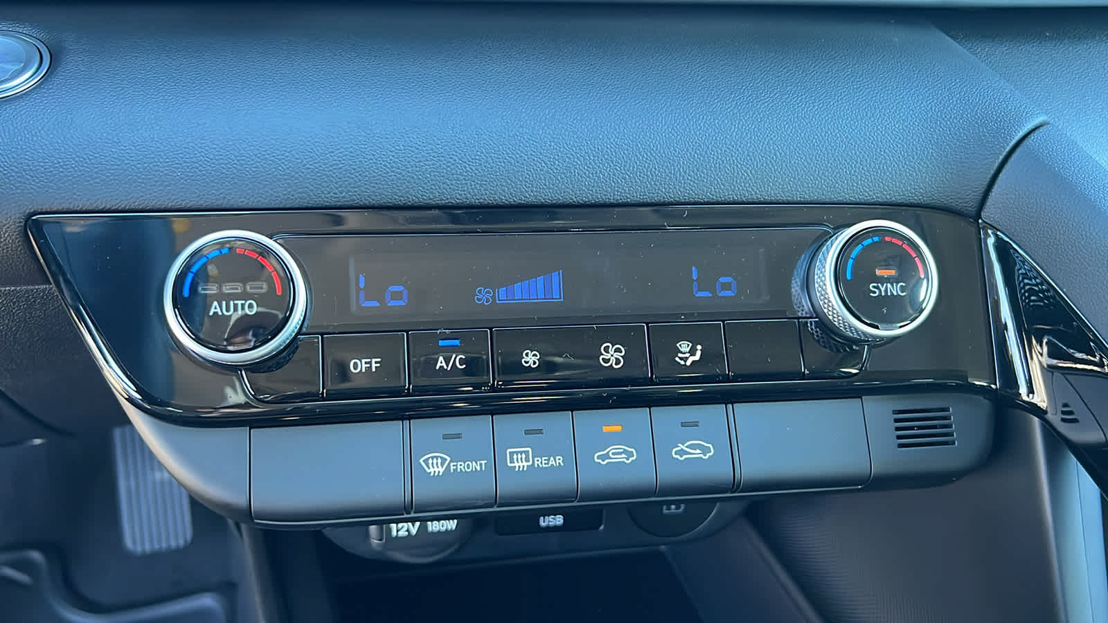 Thumbnail: 2026 Hyundai Elantra - 14