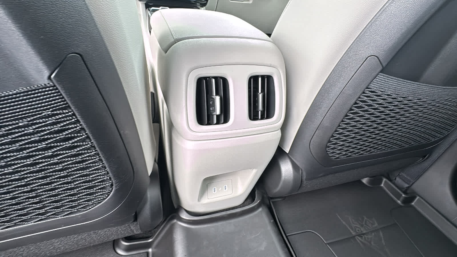 Thumbnail: 2026 Hyundai Tucson - 25