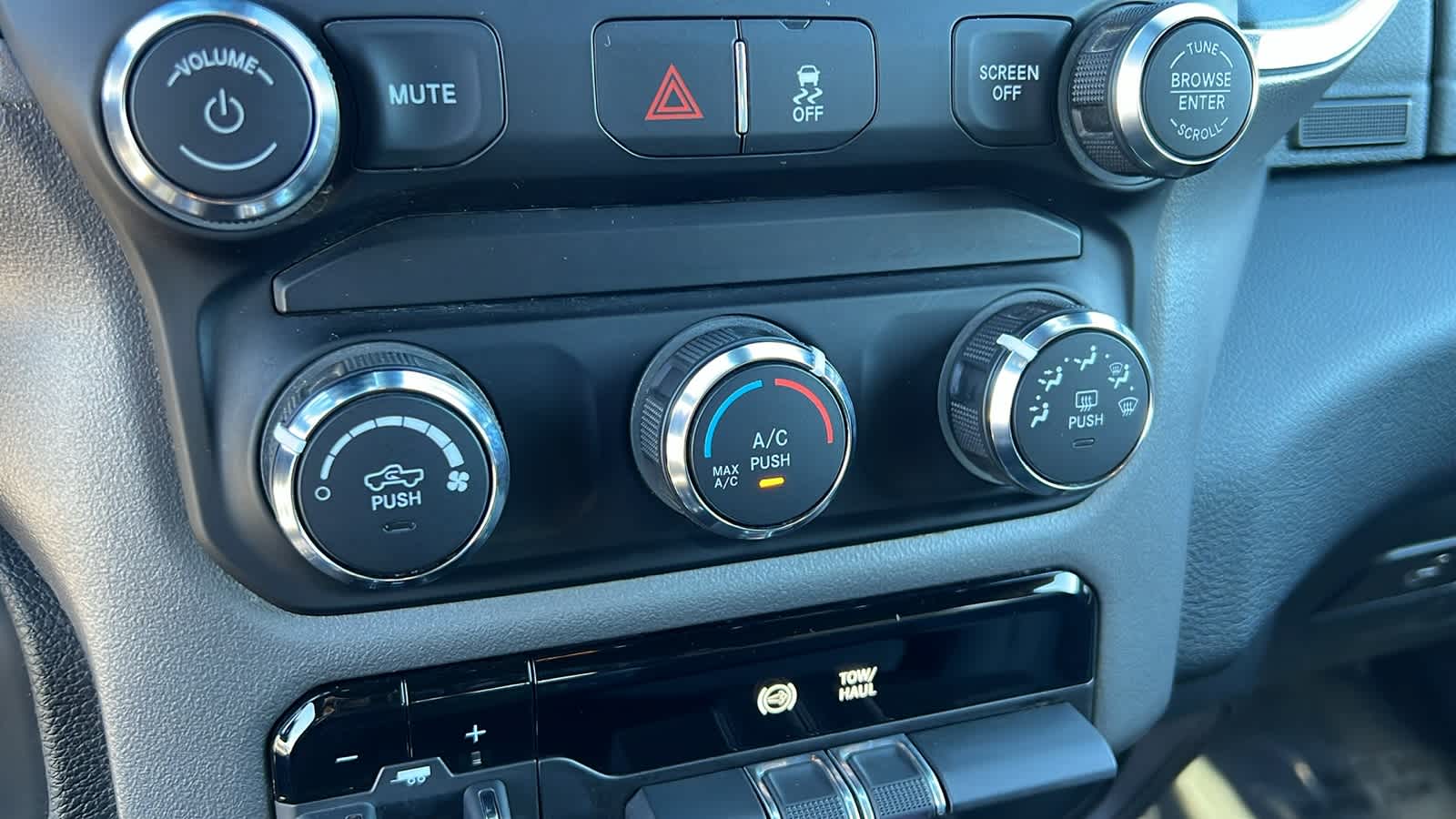 Thumbnail: 2024 RAM 2500 - 14