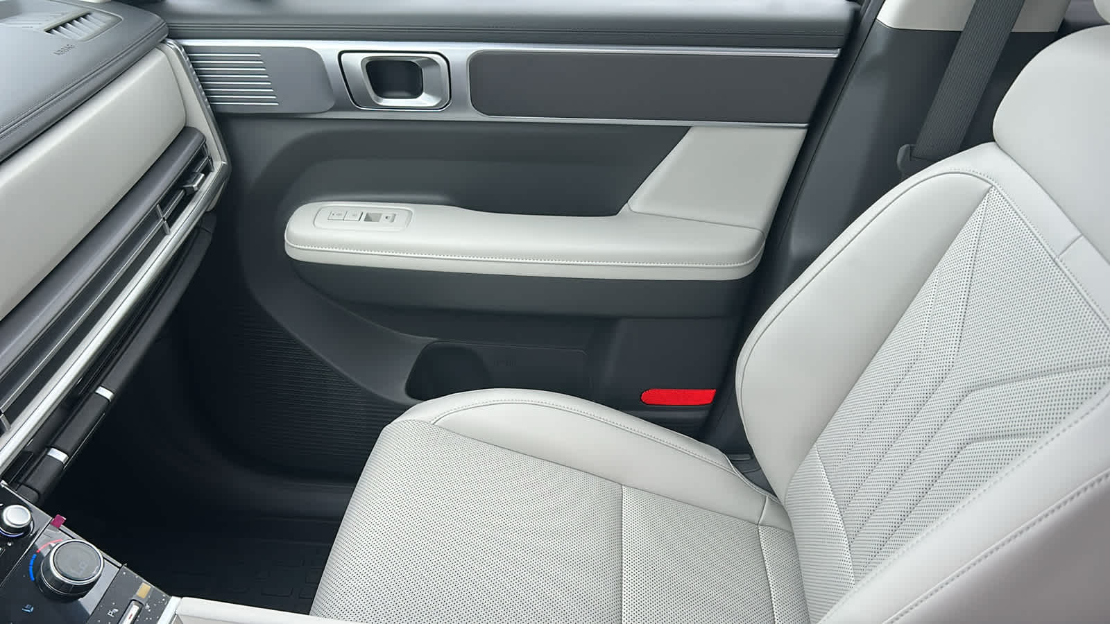 Thumbnail: 2026 Hyundai Santa Fe - 12