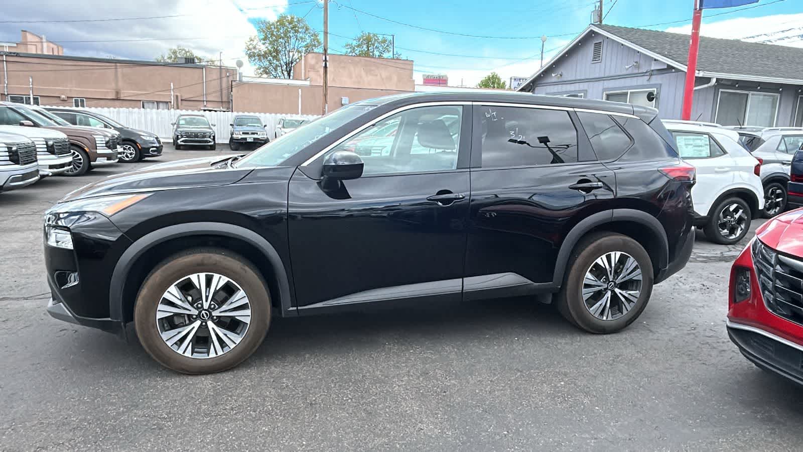 Thumbnail: 2023 Nissan Rogue - 7