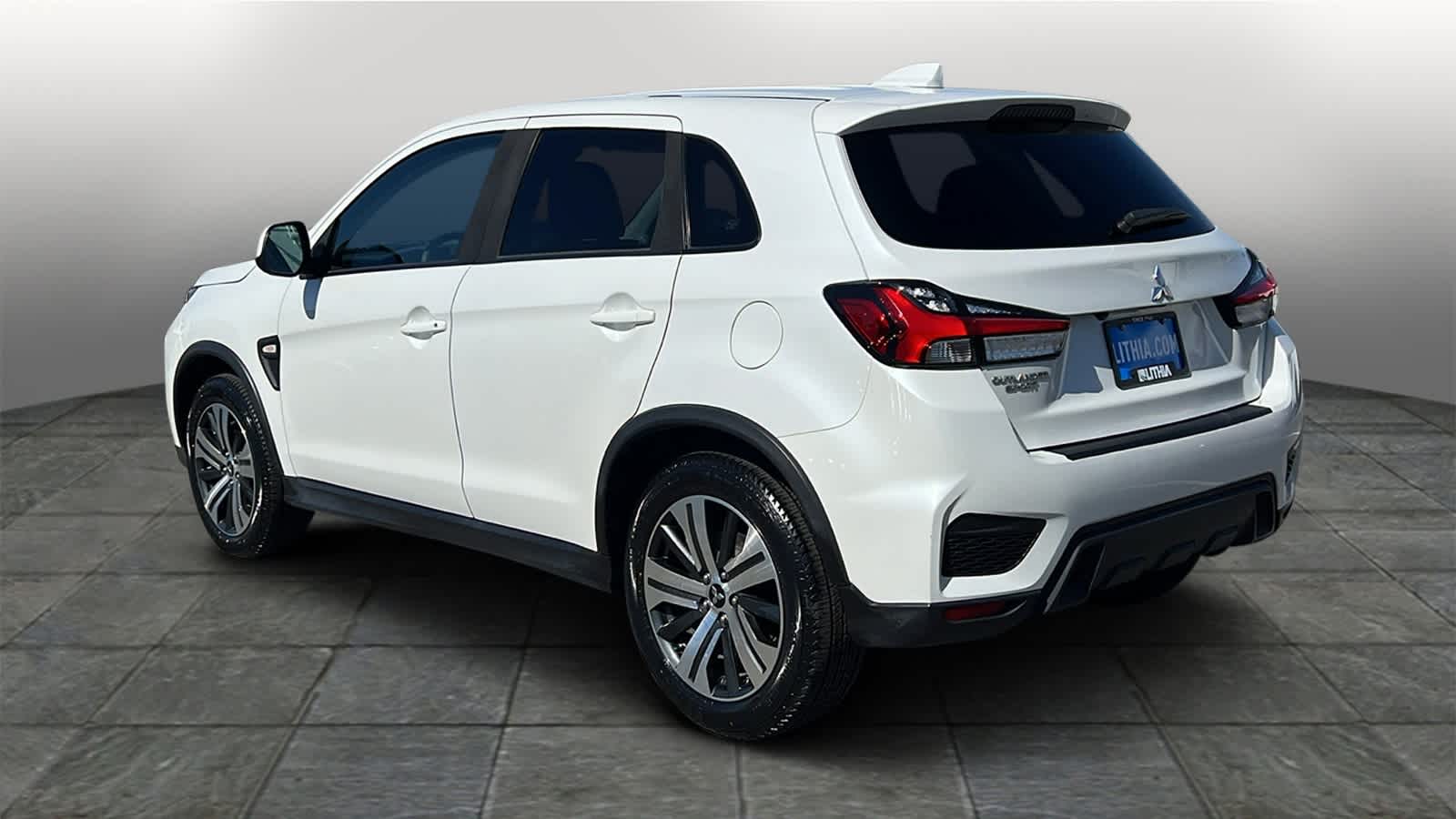 2021 Mitsubishi Outlander Sport ES 7