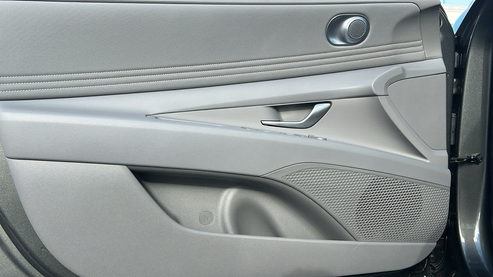 Thumbnail: 2026 Hyundai Elantra - 23