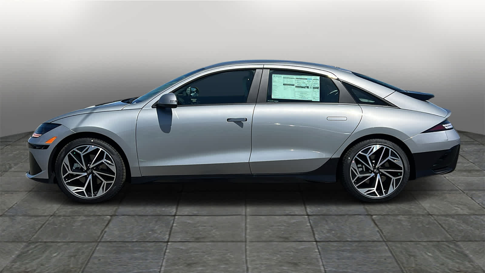 Thumbnail: 2025 Hyundai Ioniq 6 - 8